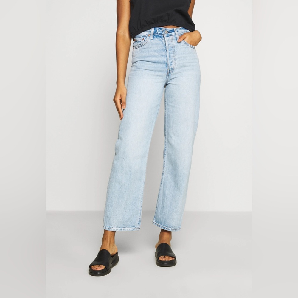 Levi's Light Blue Women's Jeans